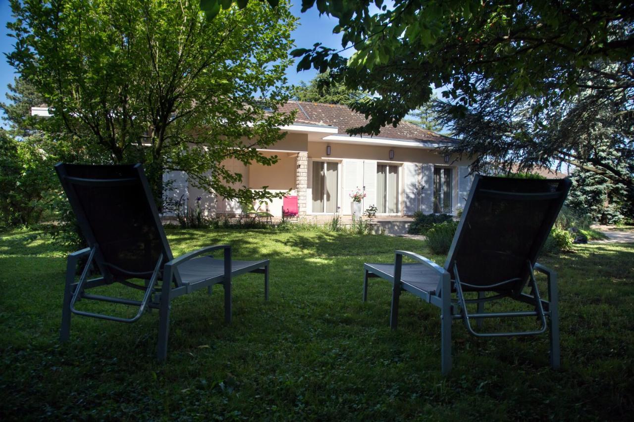 Au Clos Beausejour Chanas Buitenkant foto
